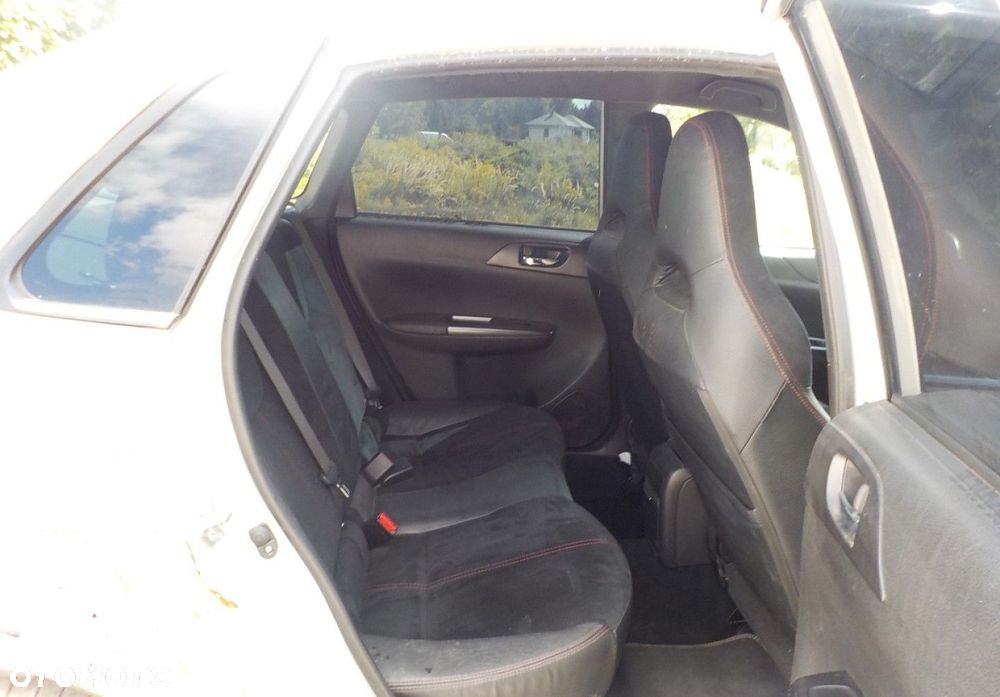 Subaru Impreza - 30