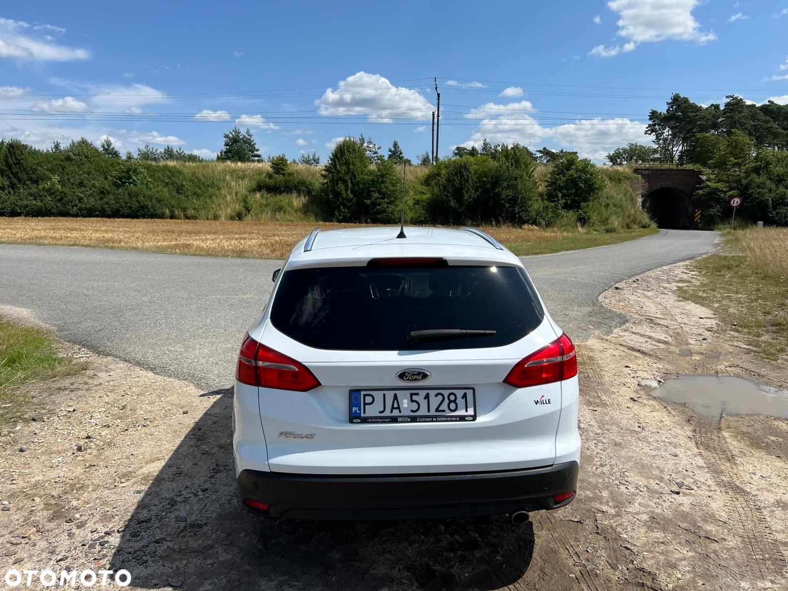 Ford Focus - 6