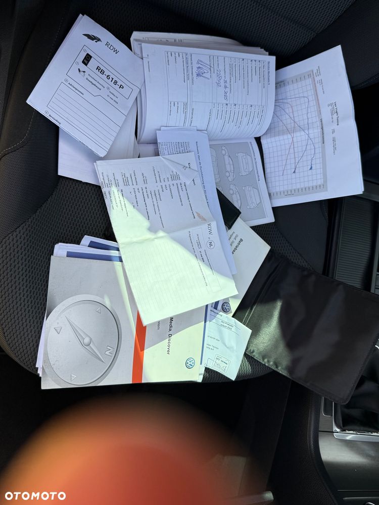 Volkswagen Golf 1.6 TDI DPF Style - 30