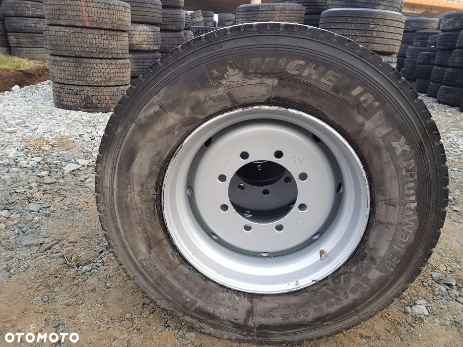 Koła Bezdętkowe 8-Otworów Przyczepa HL 315/70r22.5 Wąskie - 2