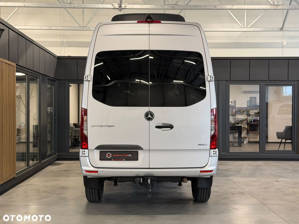 Mercedes-Benz Sprinter - 7