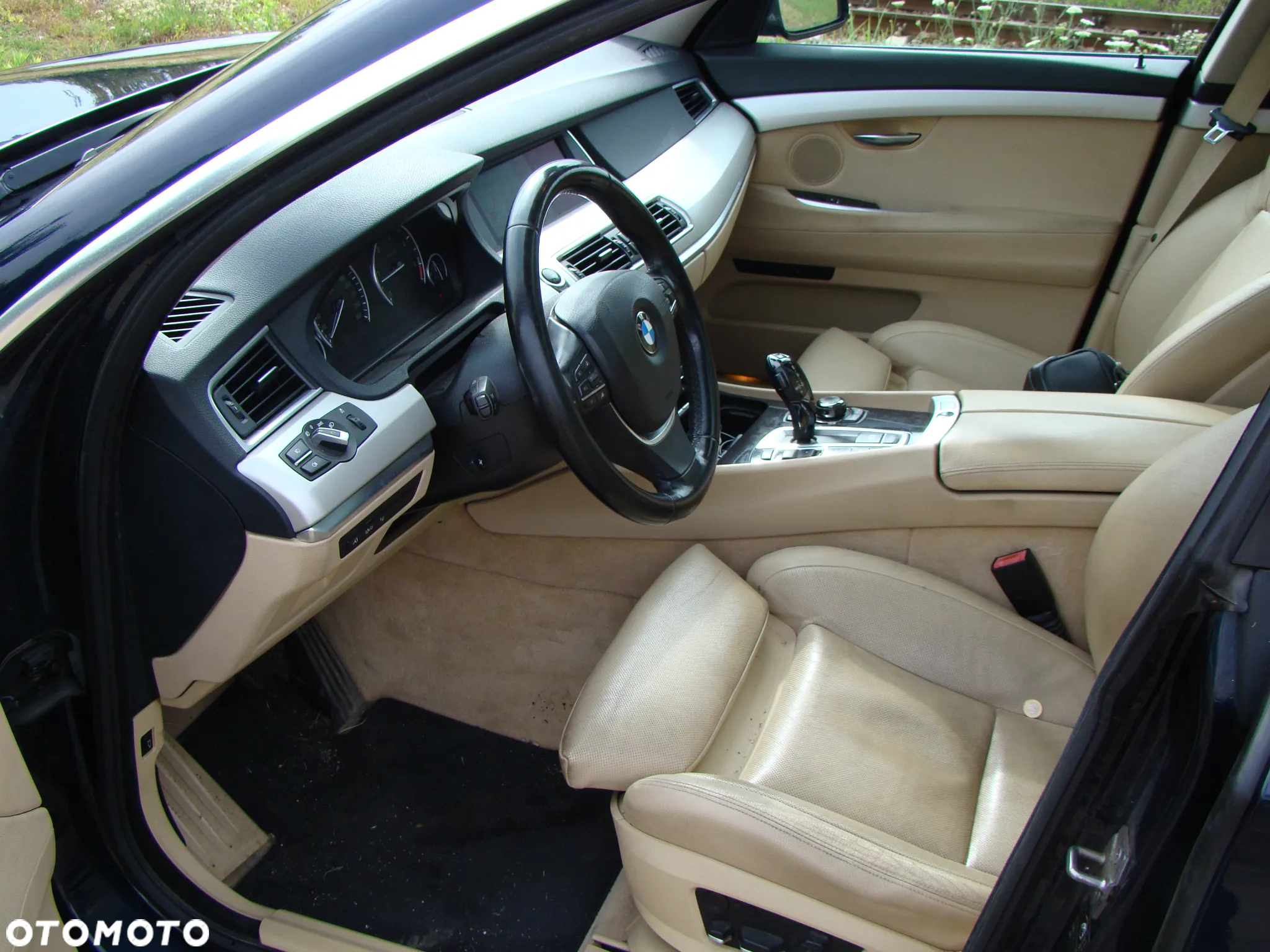 BMW 5GT - 15