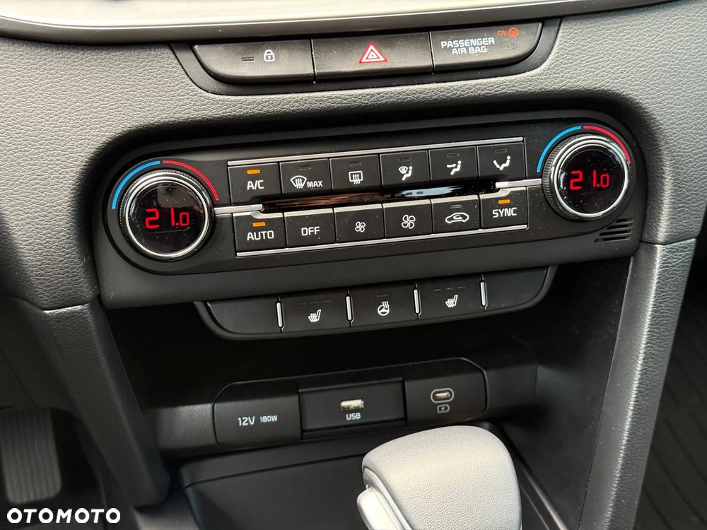 Kia XCeed 1.5 T-GDI M DCT - 21