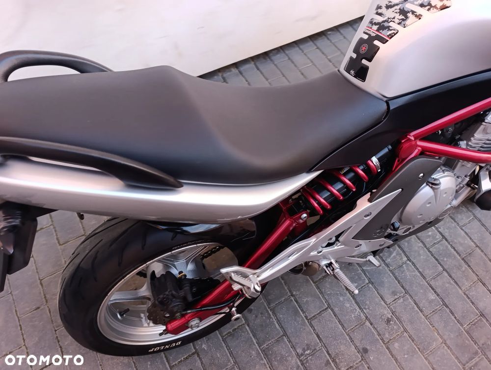 Kawasaki ER - 24