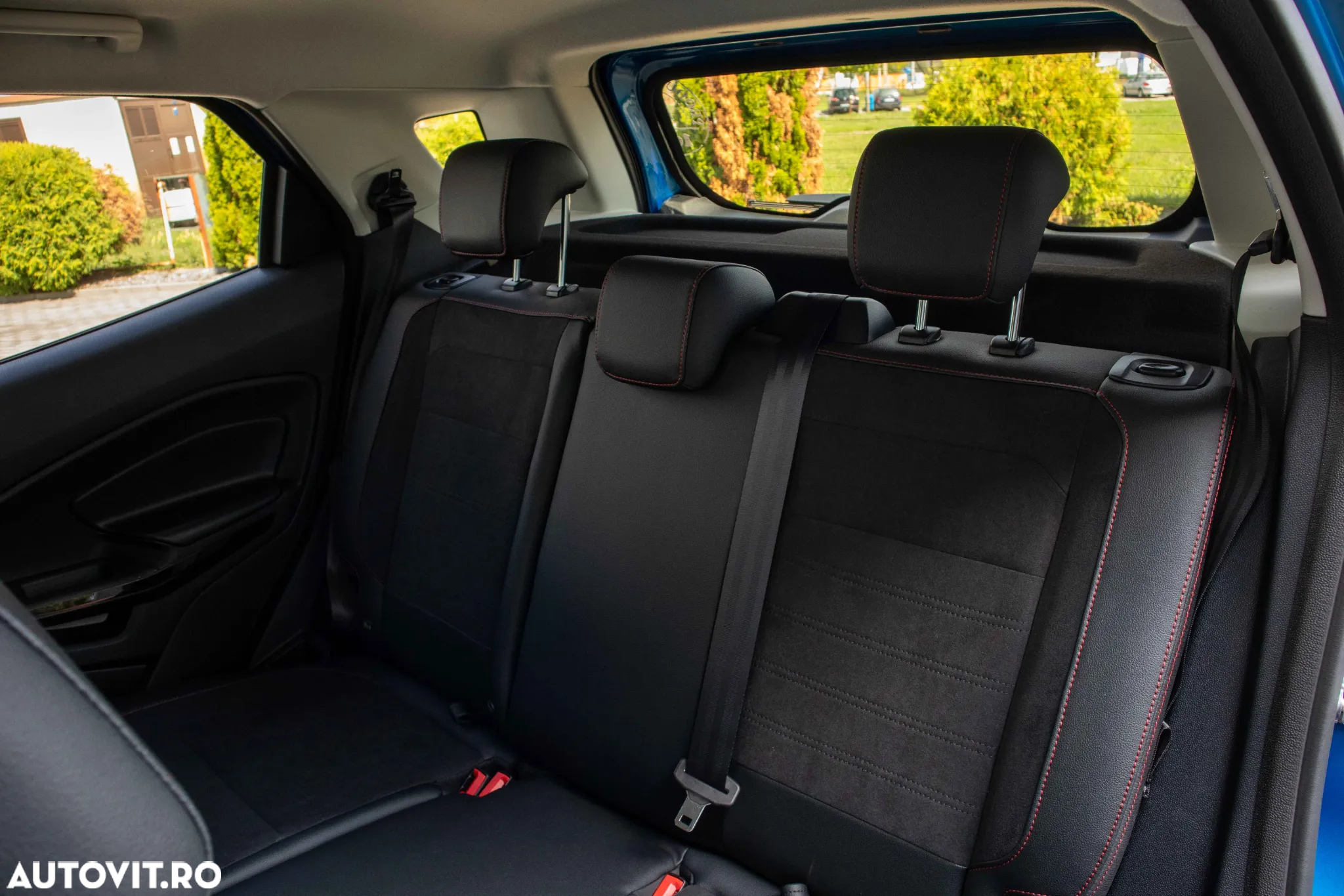 Ford EcoSport - 12