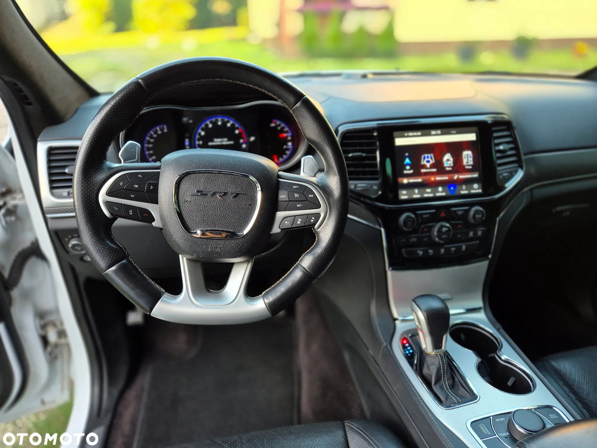 Jeep Grand Cherokee 6.4 V8 SRT8 - 6