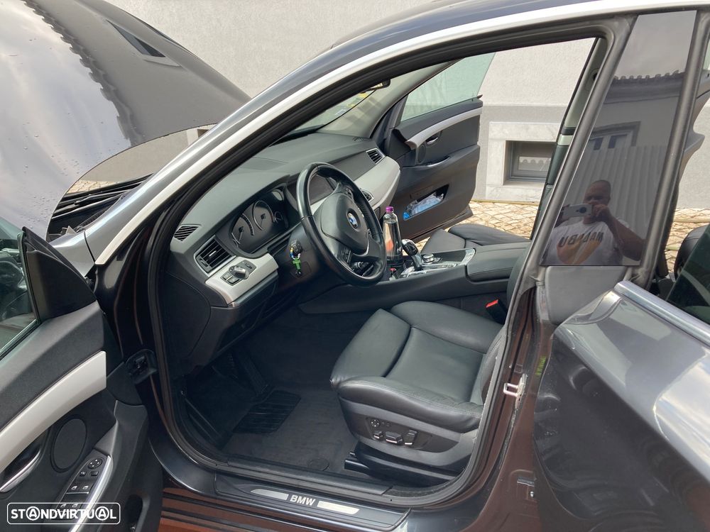 BMW 530 Gran Turismo d - 7