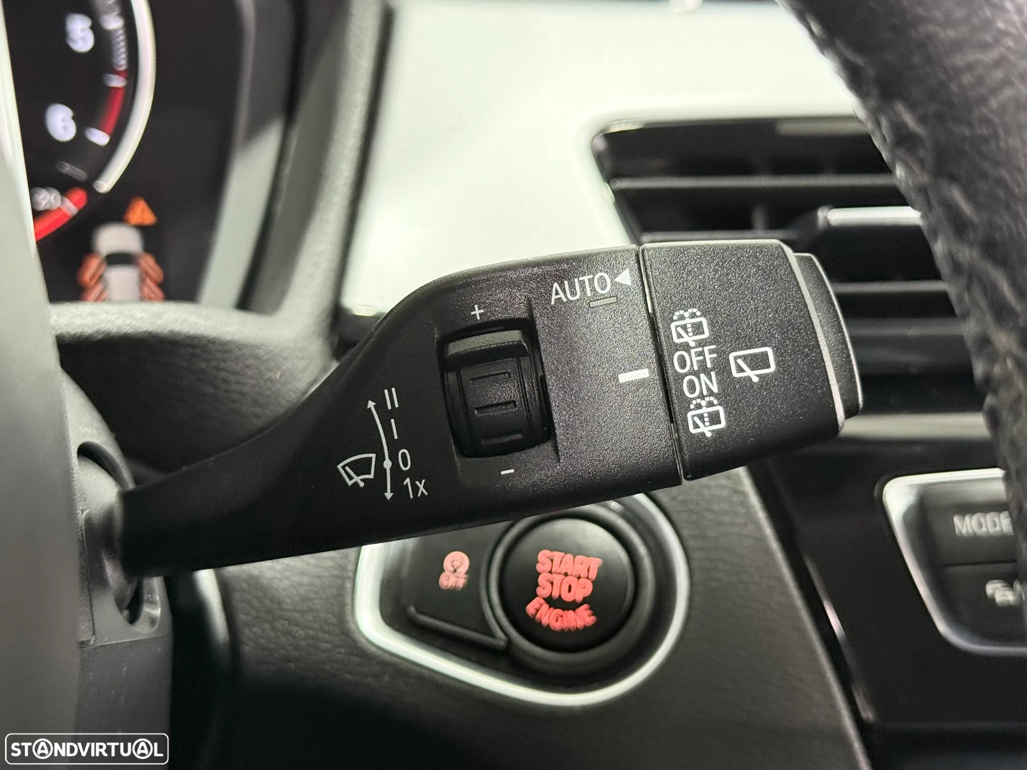 BMW X1 16 d sDrive Advantage - 26