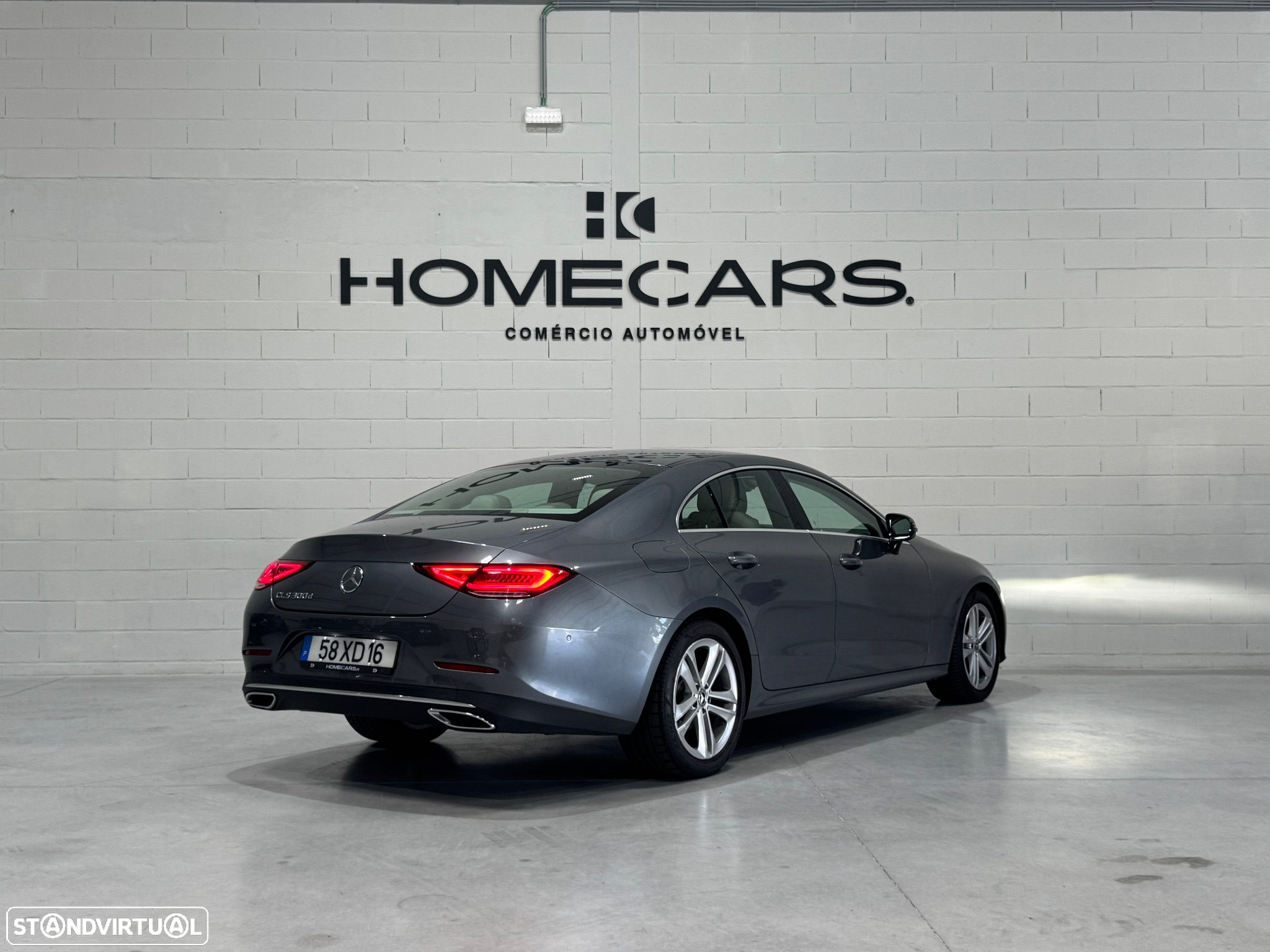Mercedes-Benz CLS 300 d - 4