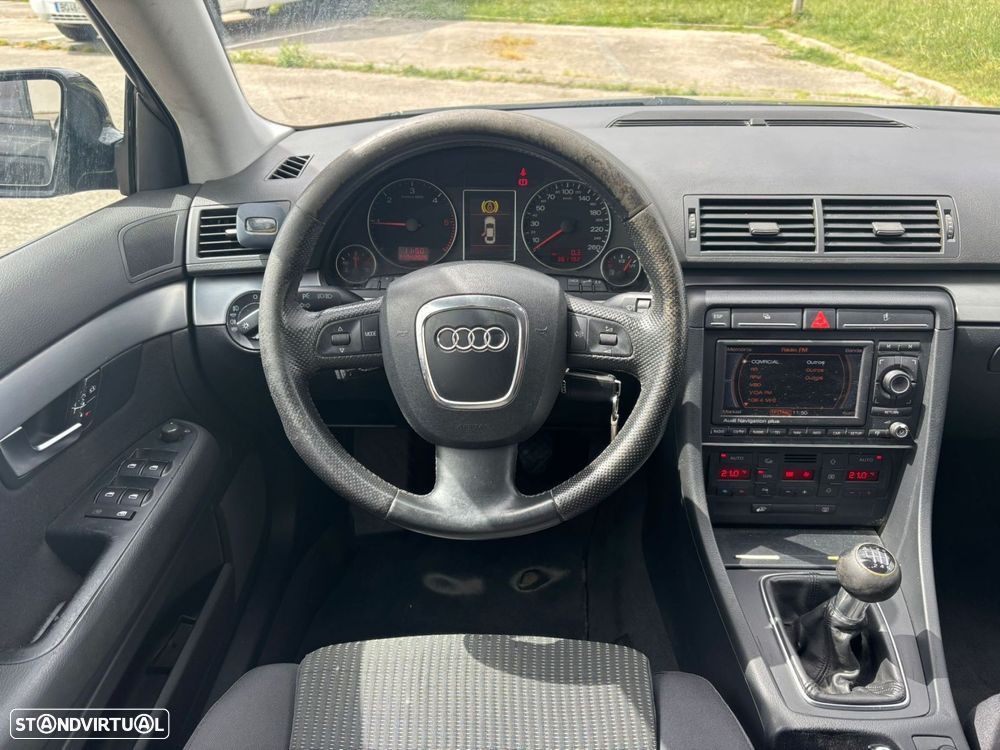 Audi A4 Avant 2.0 TDi Sport - 23