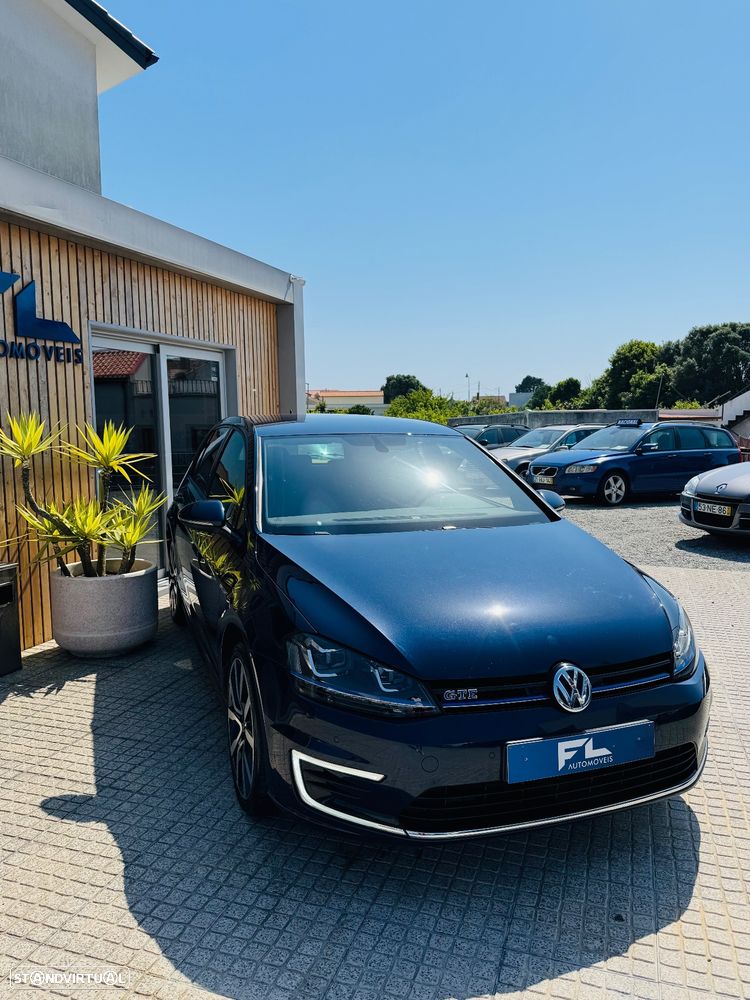 VW Golf 1.4 GTE Plug-In-Hybrid DSG - 8