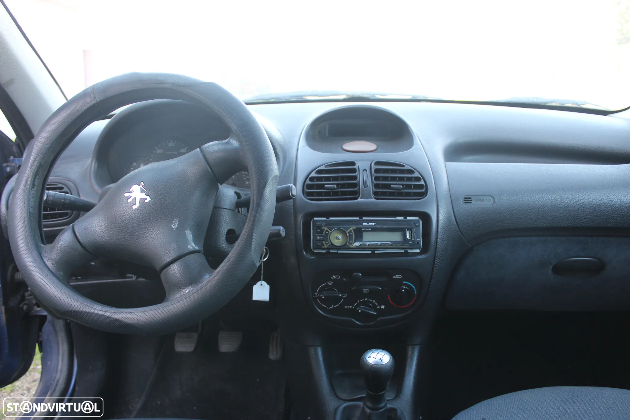 Peugeot 206 2.0 HDi XT - 7