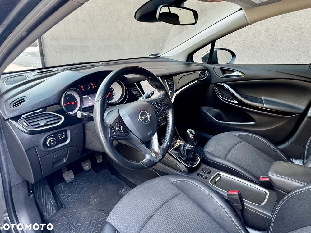 Opel Astra 1.6 CDTI Dynamic - 8