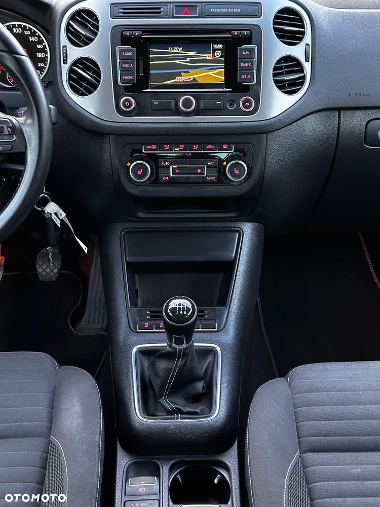 Volkswagen Tiguan 2.0 TDI DPF BlueMotion Technology Cup Sport & Style - 6