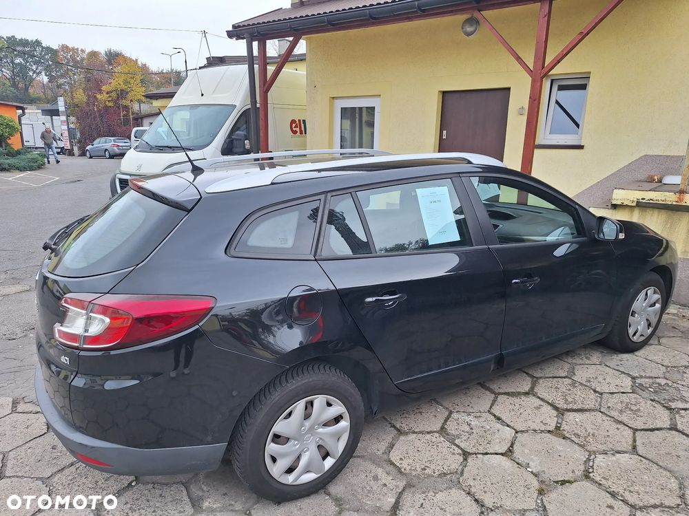 Renault Megane 2014 photo 2