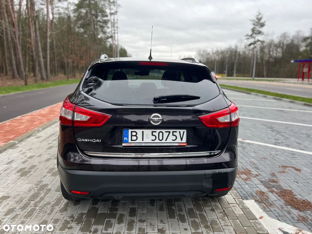 Nissan Qashqai 1.6 DIG-T N-Connecta - 4