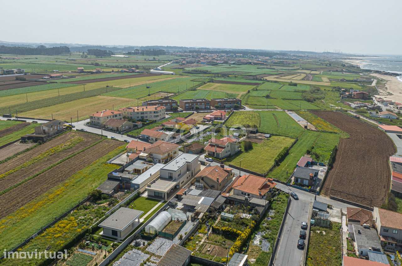 2 lotes para construção, vista parcial de mar, Vila Chã - Grande imagem: 4/34
