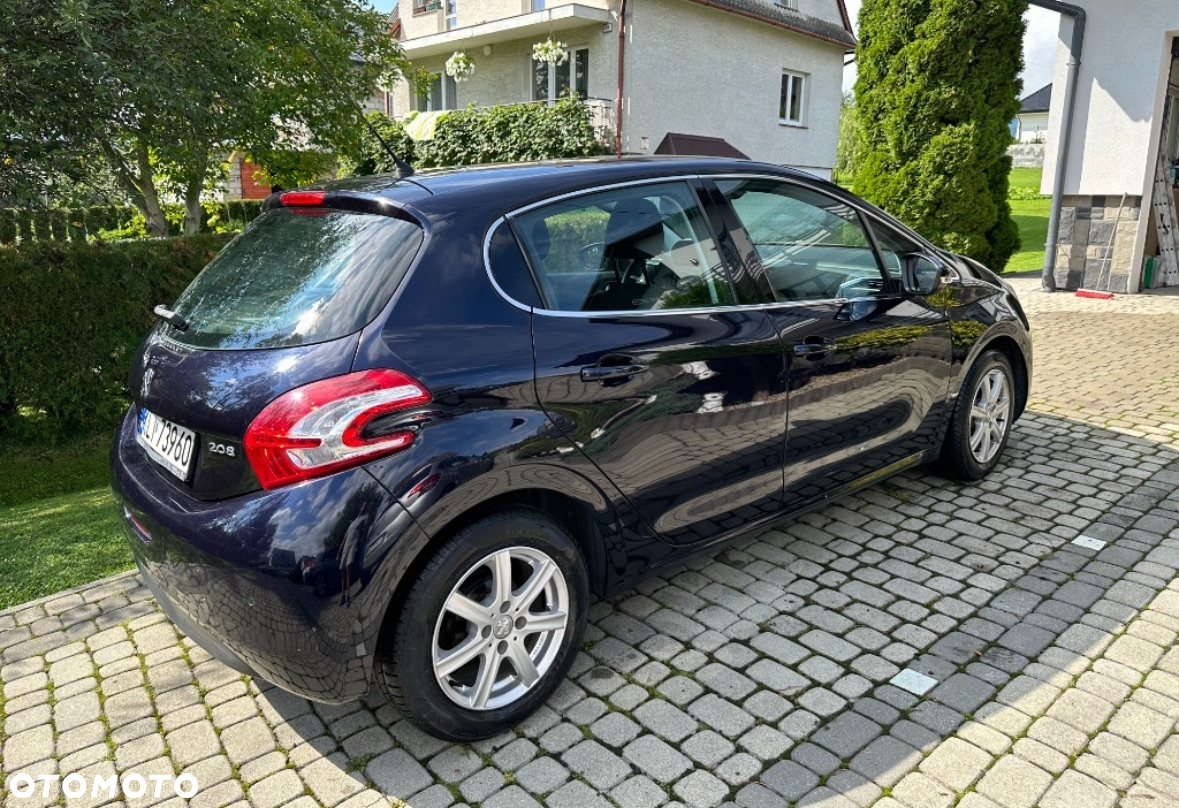 Peugeot 208 1.2 PureTech Allure - 3