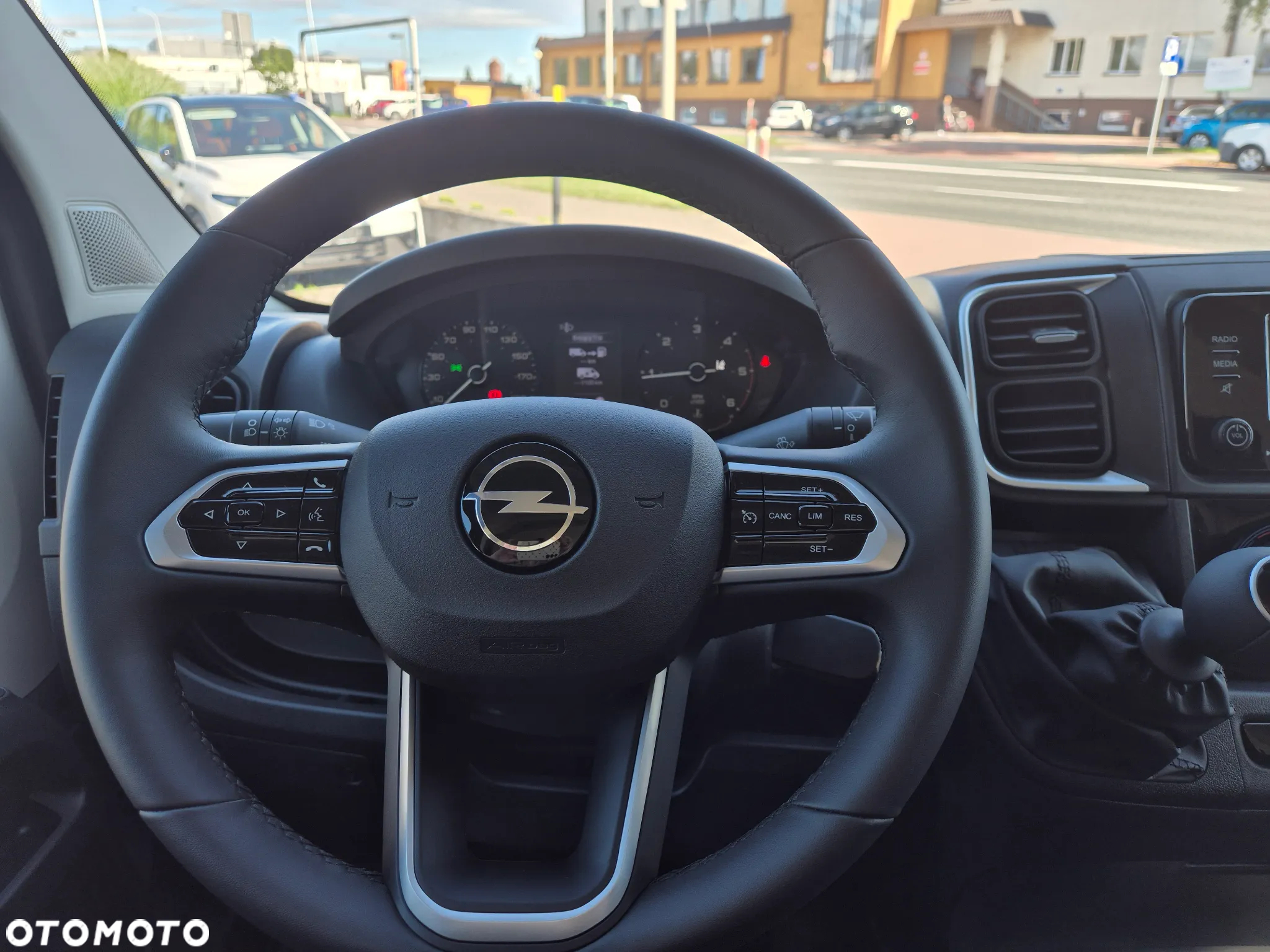 Opel MOVANO Base - 10