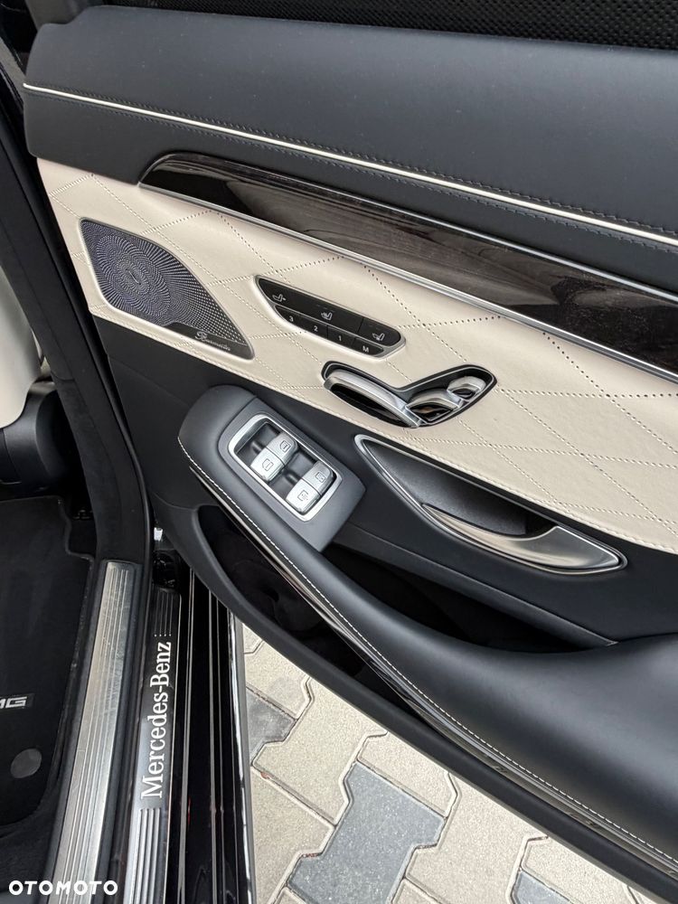 Mercedes-Benz Klasa S 560 4-Matic L 9G-TRONIC - 16