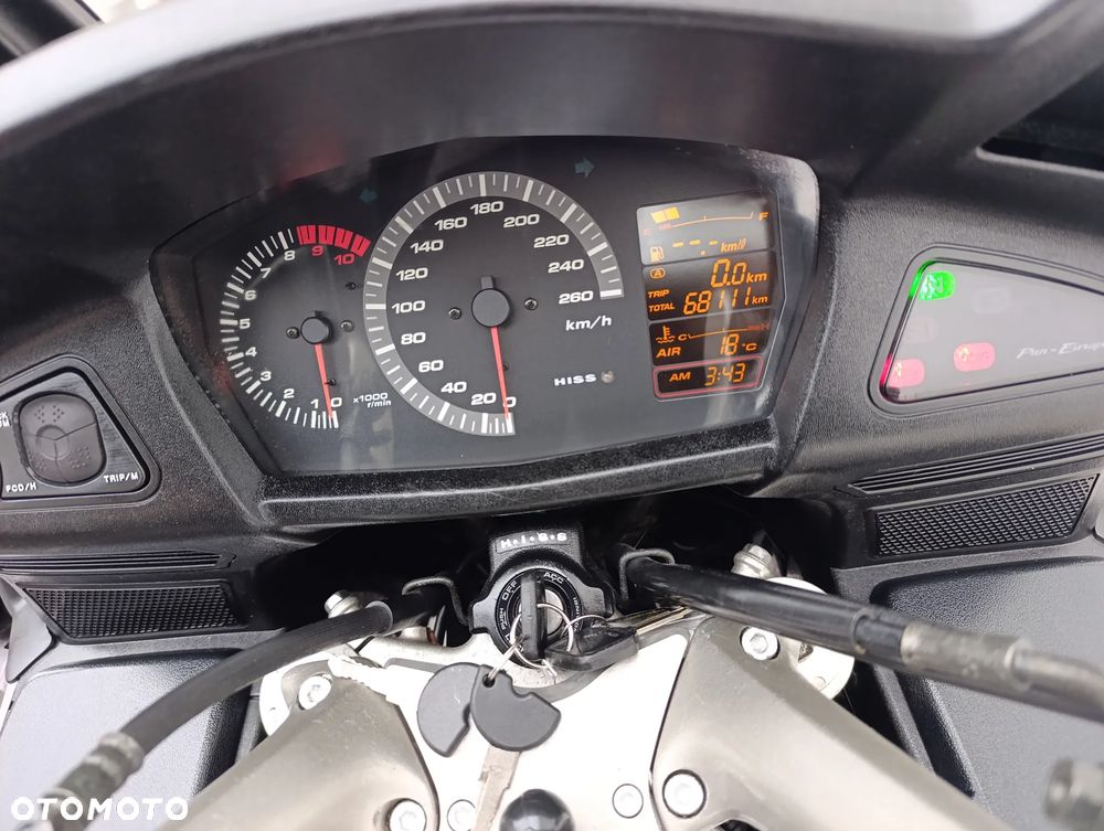 Honda ST - 21
