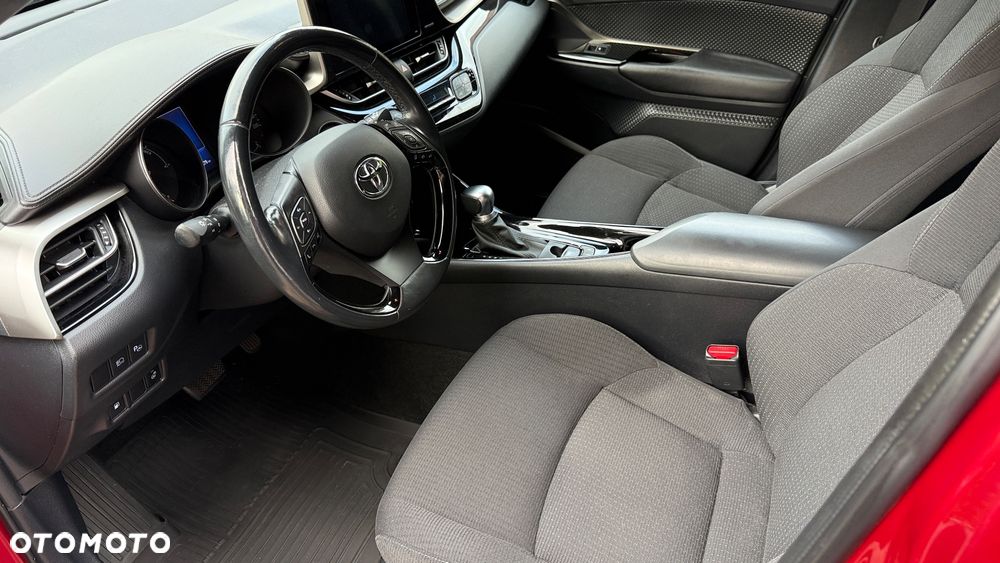 Toyota C-HR Club - 17
