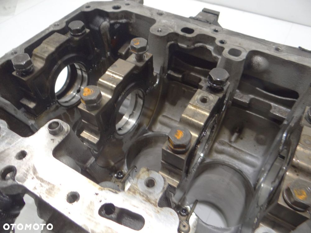 BLOK SILNIKA BMW F10 N47D20C 7810596 - 8