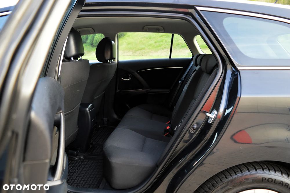Toyota Avensis 2.0 D-4D Sol - 7