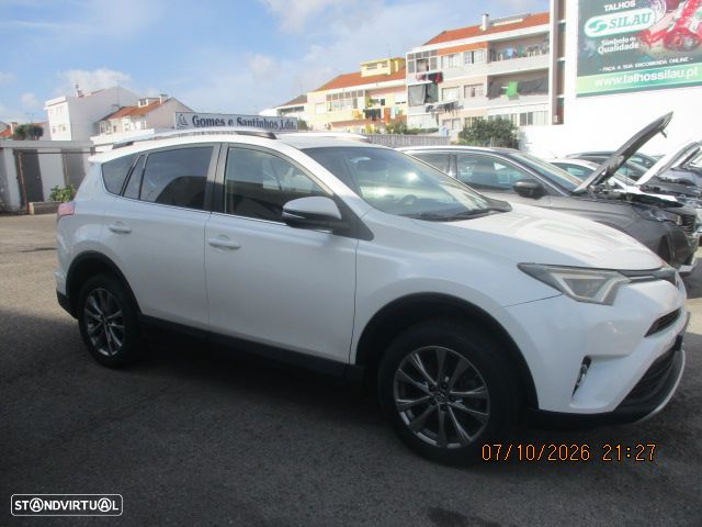 Toyota RAV4 - 3