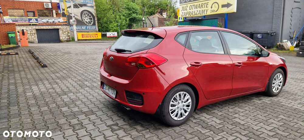 Kia Ceed 1.6 GDI Smart Plus - 5