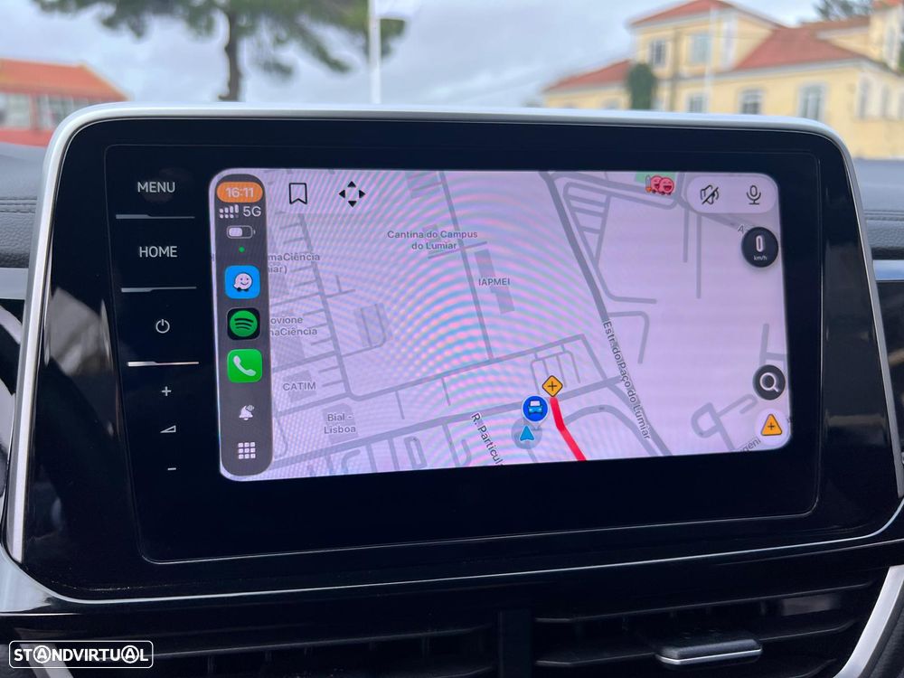 VW T-Roc 1.5 TSI R-Line DSG - 25