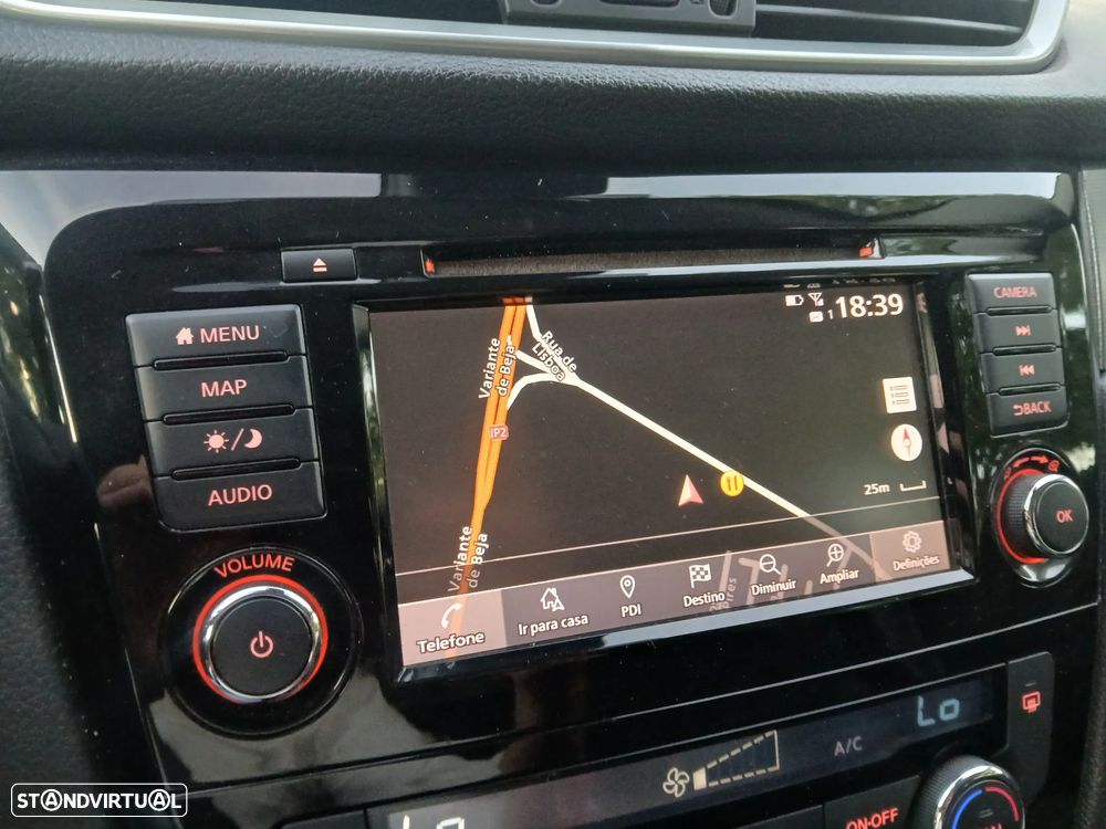 Nissan Qashqai 1.3 DIG-T N-Connecta J18 - 40