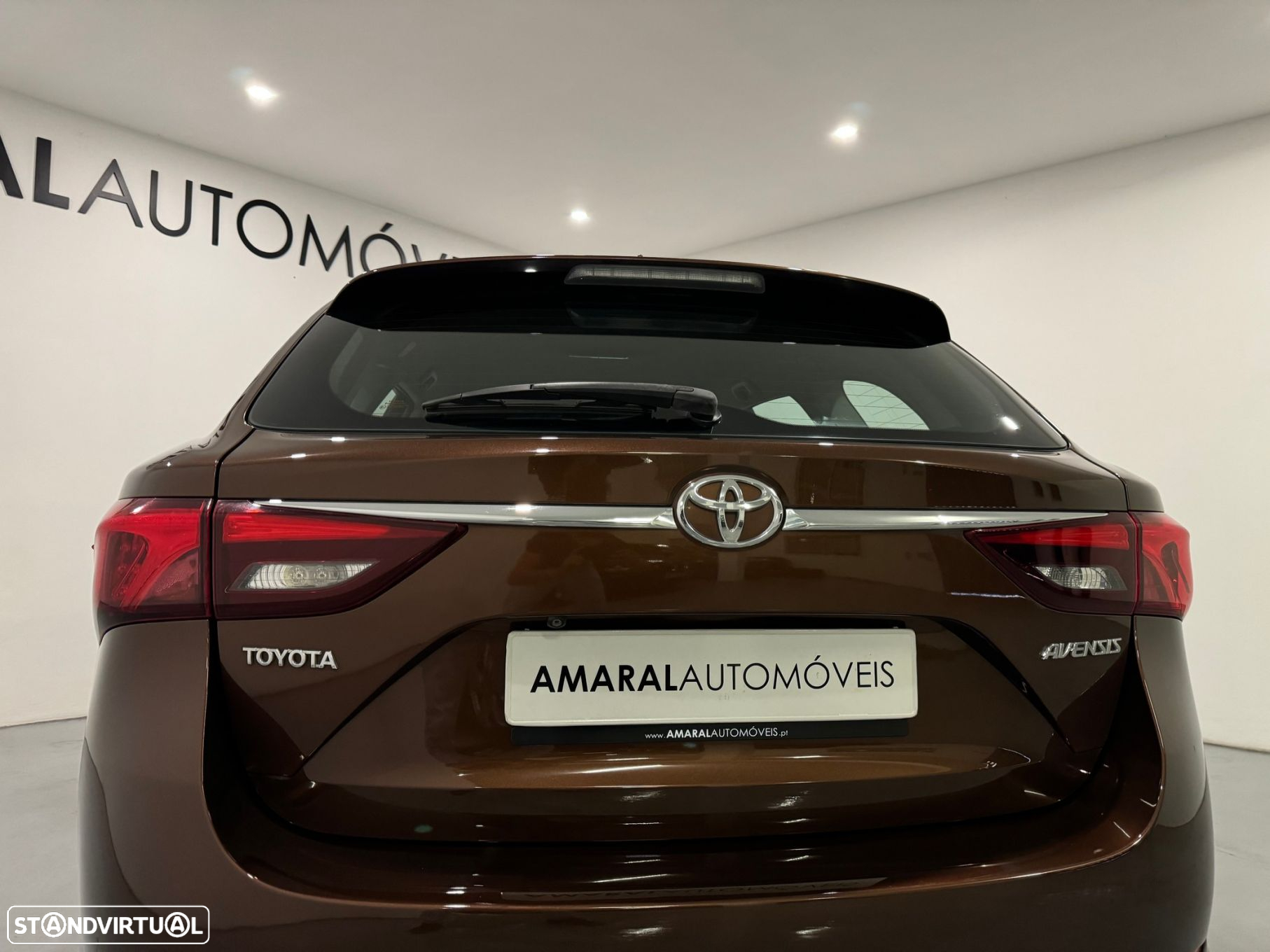 Toyota Avensis Touring Sports 1.6 D-4D Exclusive - 21