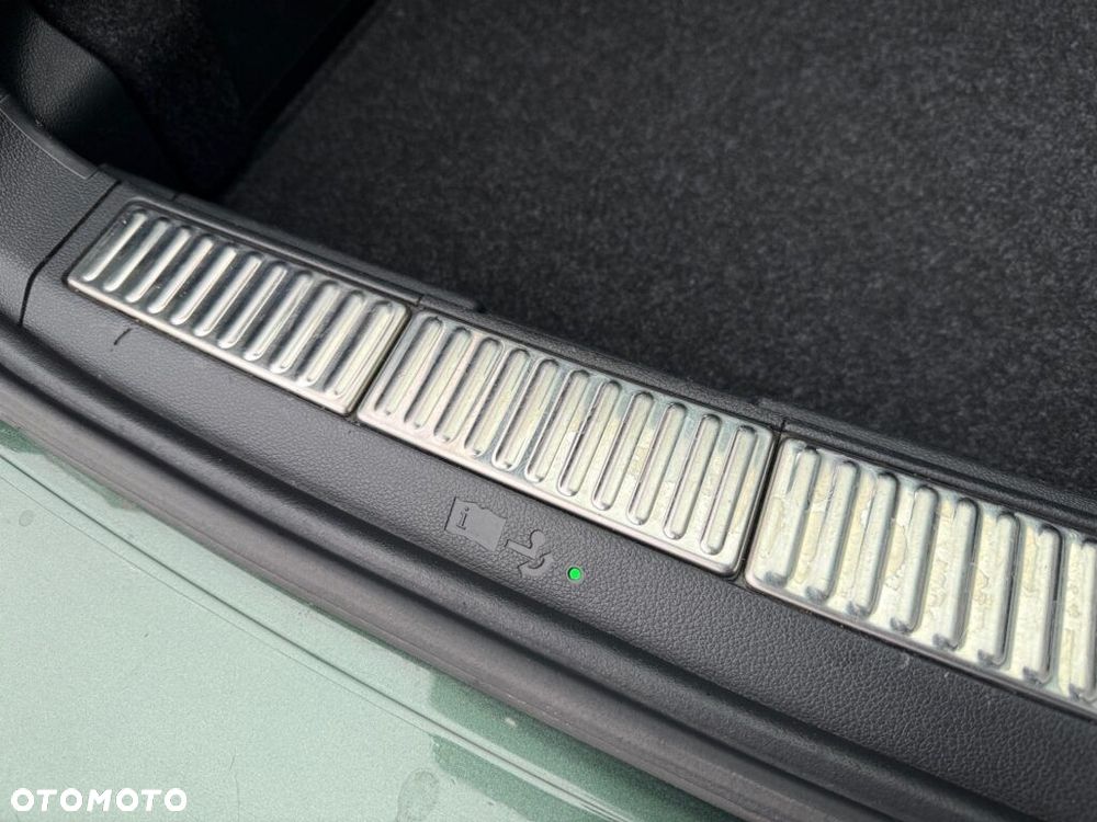 Skoda Superb 2.0 TDI SCR Ambition DSG - 22