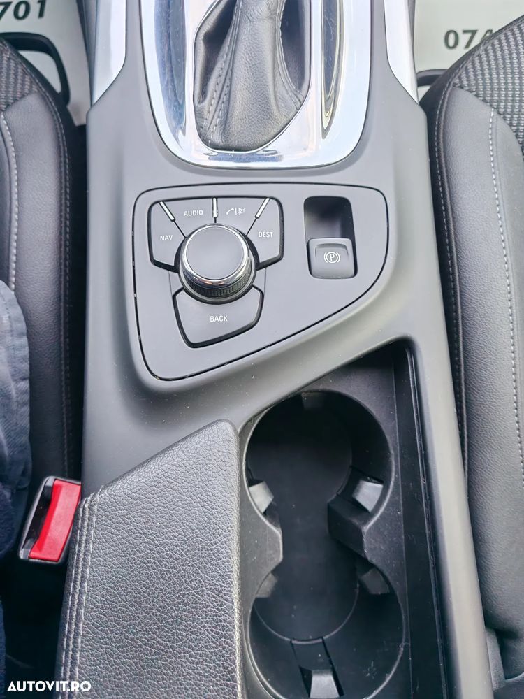 Opel Insignia 2.0 CDTI Automatik Sport - 19