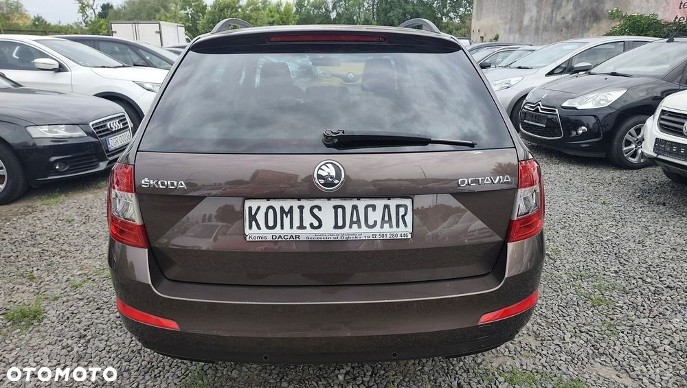 Skoda Octavia - 10
