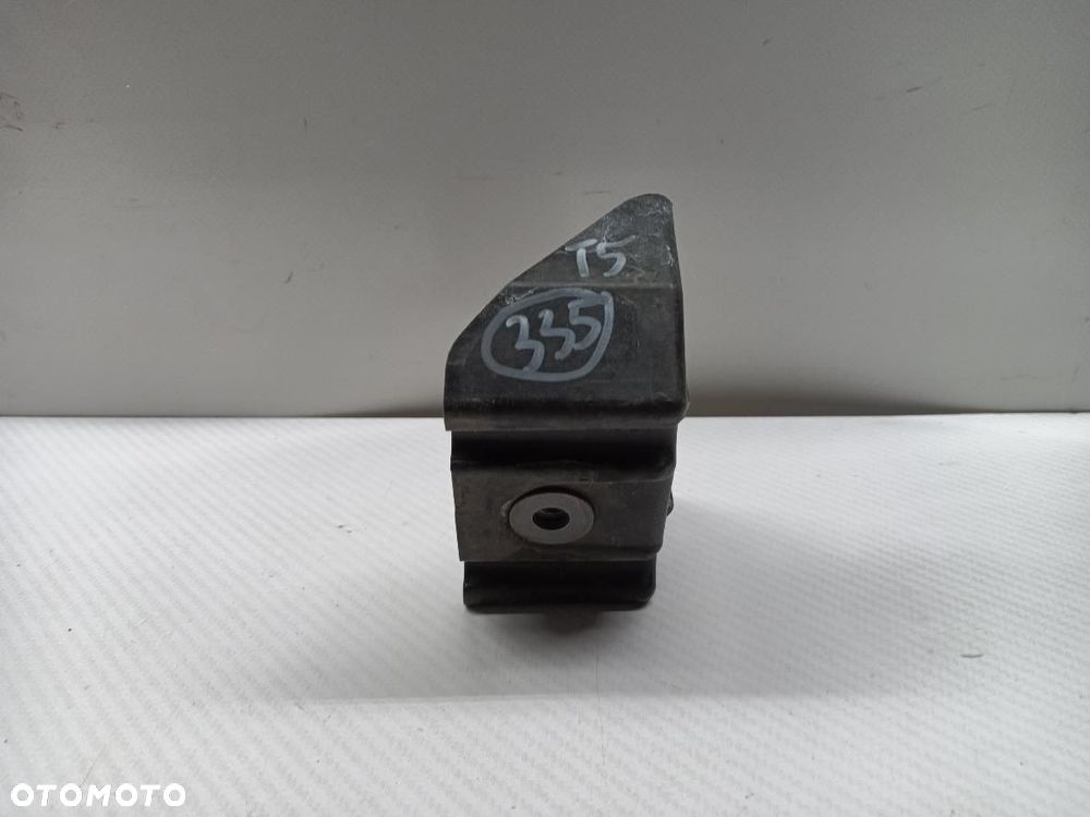 MOCOWANIE CHŁODNICY VW T5 7E0805731 - 1