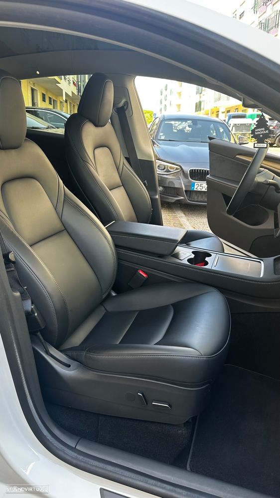 Tesla Model Y Tração Traseira - 2