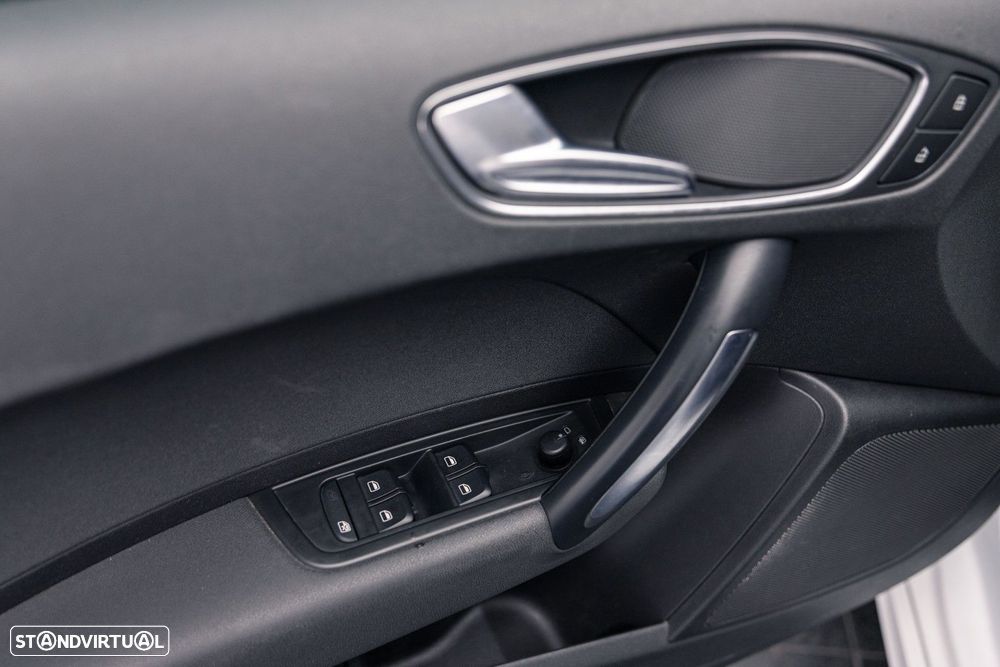 Audi A1 Sportback 2.0 TDI S line Sport Pack - 45