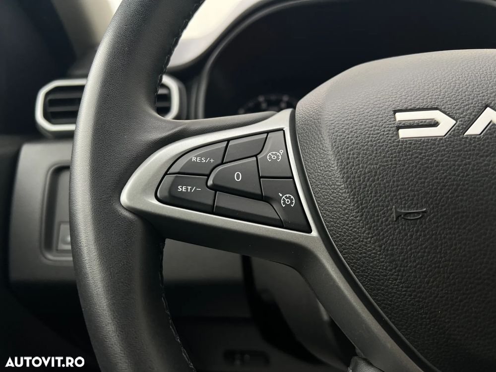 Dacia Duster ECO-G 100 Journey - 16