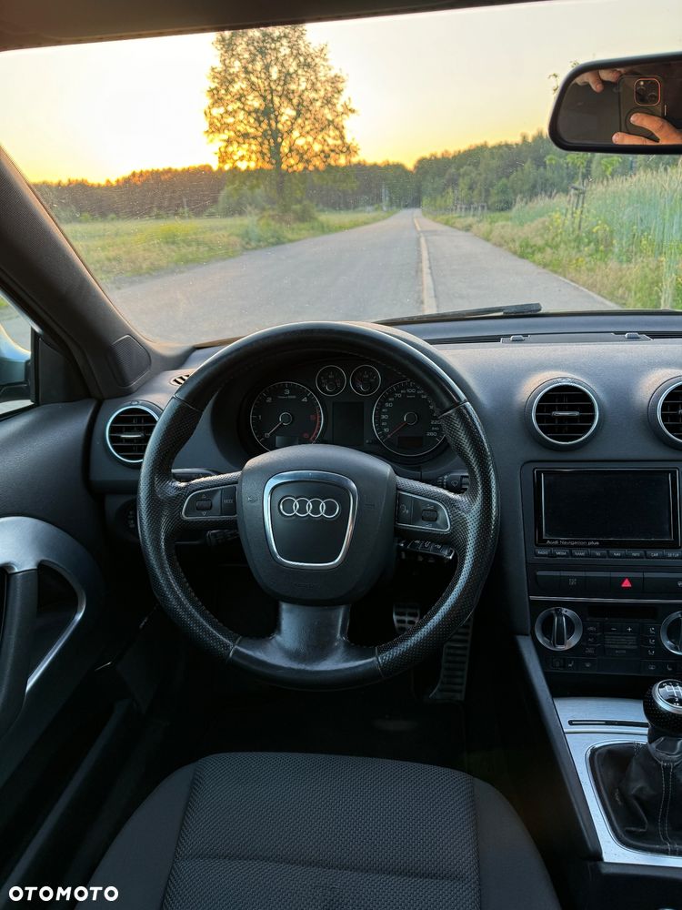 Audi A3 3-drzwiowe 2.0 TDI DPF Ambiente - 17