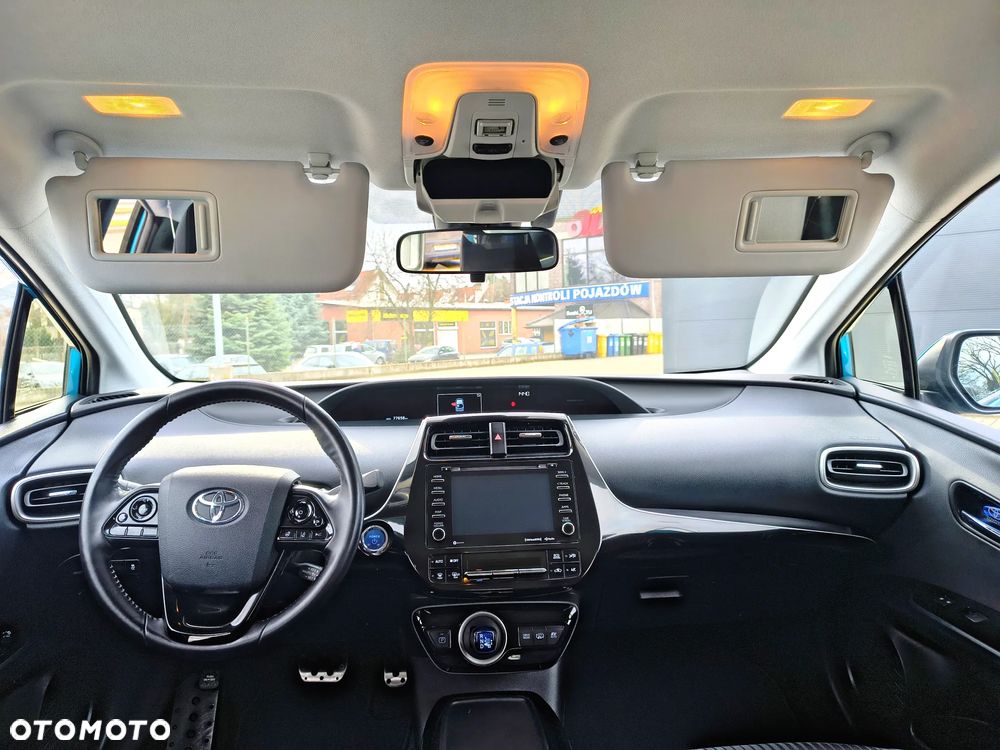Toyota Prius 1.8 Hybrid Executive - 16