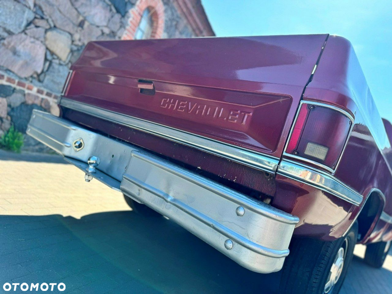 Chevrolet C-20 - 30