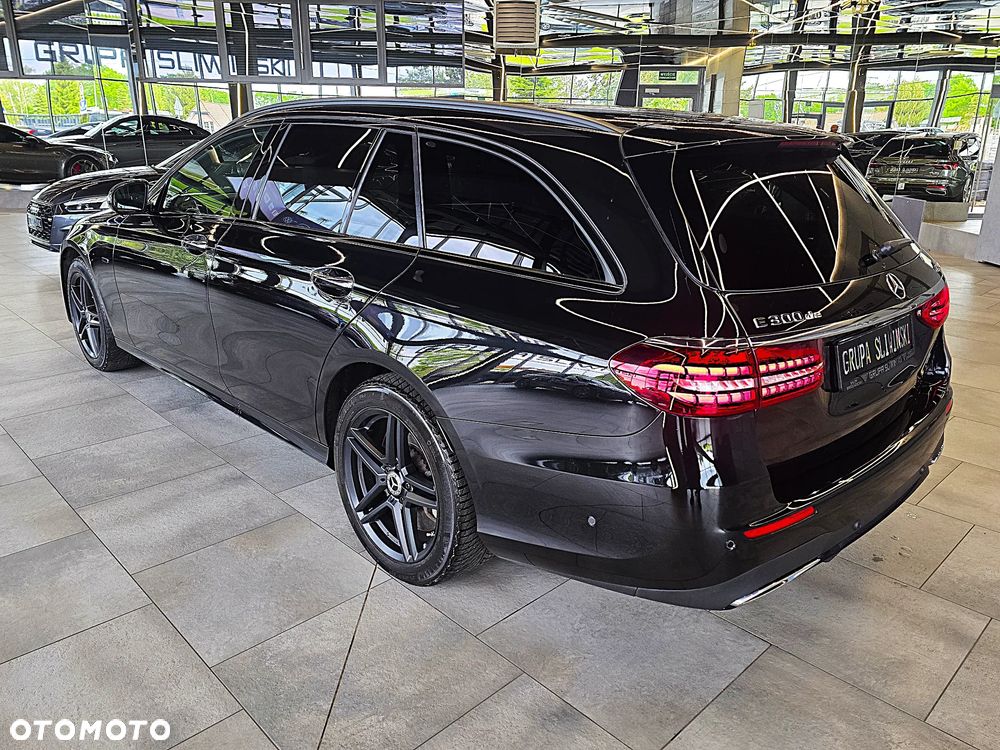 Mercedes-Benz Klasa E 300 de 4Matic 9G-TRONIC AMG Line - 6
