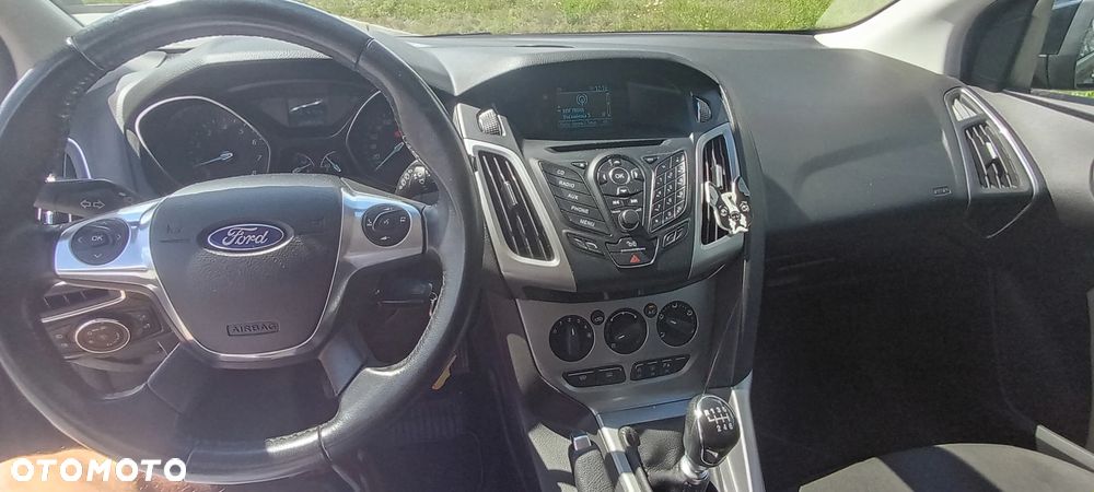 Ford Focus - 9