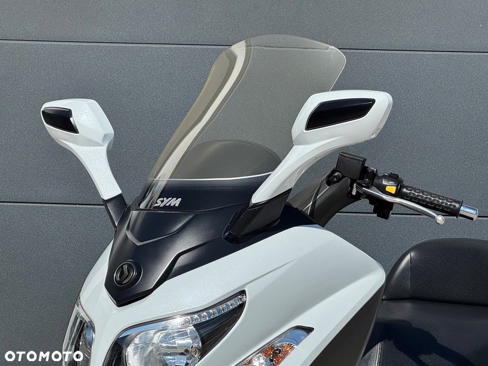 SYM GTS - 23