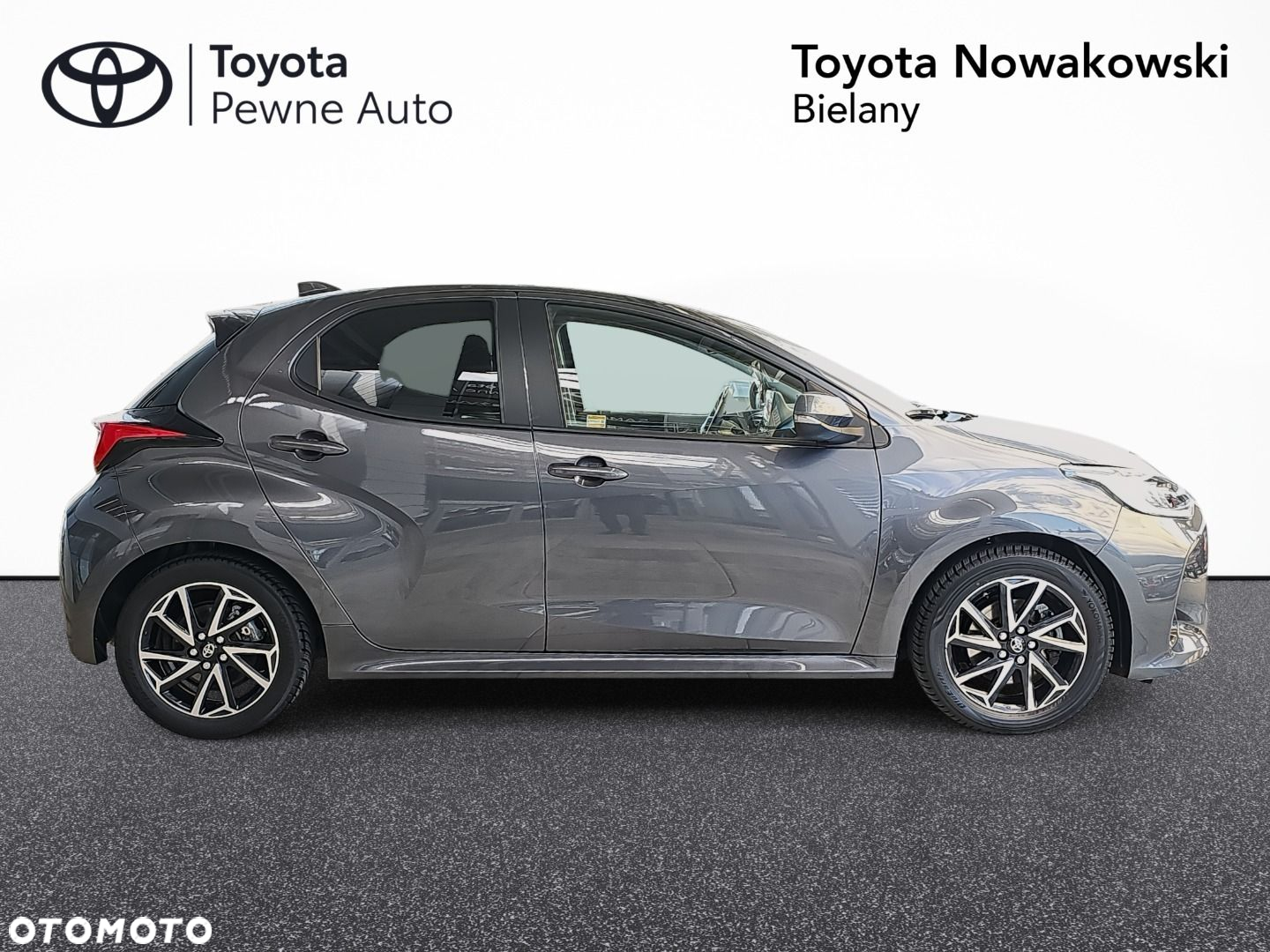 Toyota Yaris - 25