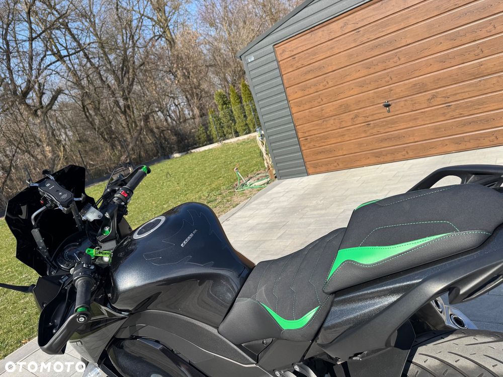Kawasaki Ninja 1000 SX - 10