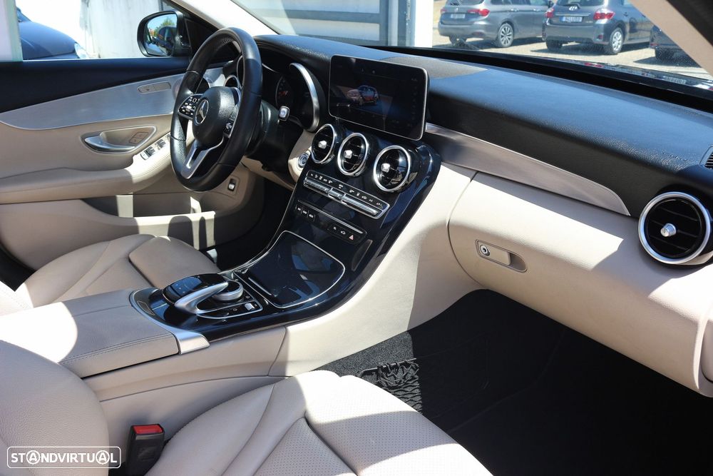Mercedes-Benz C 300 de Avantgarde - 39