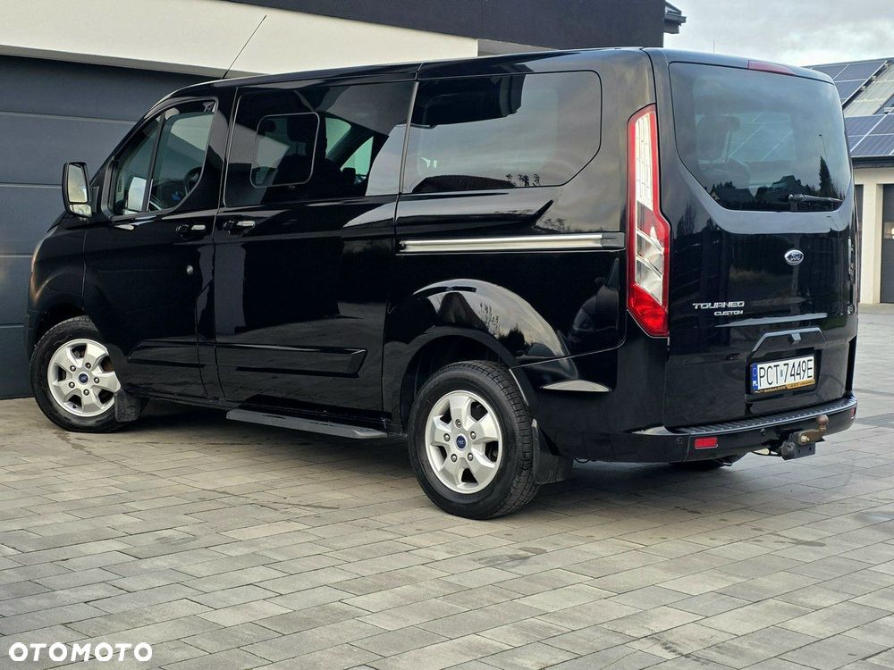 Ford Tourneo Custom - 4